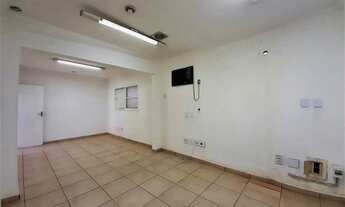 Imagem 5: Casa comercial com 5 ambientes, 2 banheiros e 4 vagas de garagem, prx. Av. Alberto Andaló