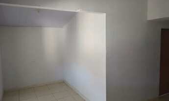 Imagem 4: CASA SETOR UNIÃO 4 QUARTOS SENDO 1 SUÍTE RUA LARGA PROX AVENIDA T-9 SUPERMERCADO CARREFOU