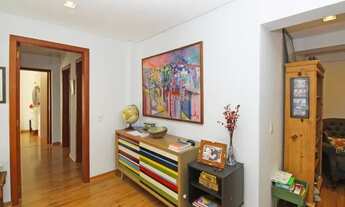 Imagem 4: Apartamento para venda possui 100 metros quadrados com 3 quartos em Petrópolis - Porto Ale