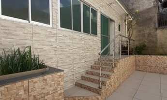 Imagem 4: Casa para aluguel possui 270 metros quadrados com 3 quartos em Morro Santana - Porto Alegr