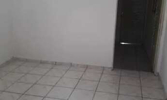 Imagem 7: ALUGO BARRACÃO Casa com 1 dormitório