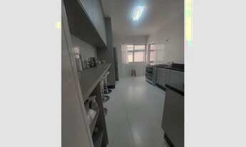 Imagem 7: Apartamento 2 dormitórios + dependência, banheiro na dependência, vaga com manobrista, sal