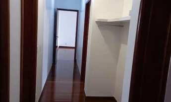 Imagem 6: Apartamento impecável em frente à praça da T-25