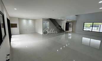 Imagem 3: Casa Nova - Venda - 4 suítes - Bairro Mercês - BELLOS IMÓVEIS