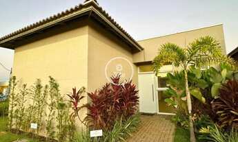 Imagem: Casa de 3 quartos, sendo 1 suíte ao Lado