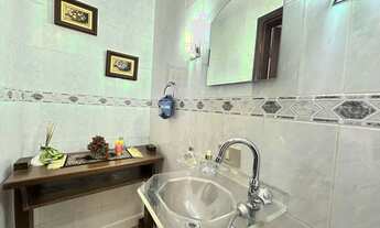 Imagem 6: Casa Térrea com Ático e 5 Quartos para Venda no Bairro Seminário Curitiba