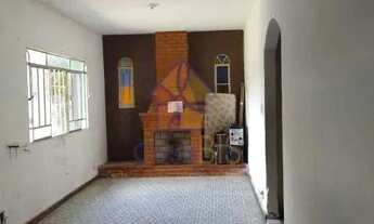 Imagem 4: Guapimirim, 2 casa e 1 loja