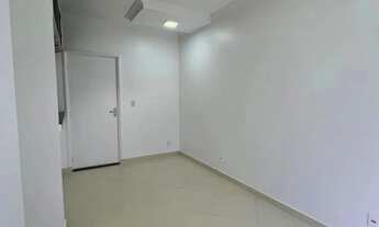 Imagem 2: Apê térreo no Solar do Coqueiro 2 Quartos com Cozinha Americana