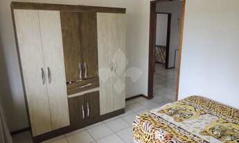 Imagem 7: Casa com 4 dormitórios no centro de Garopaba SC