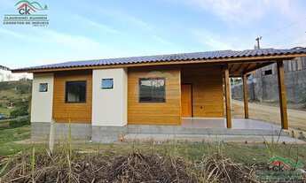 Imagem: Casa nova com suíte em Santo Amaro