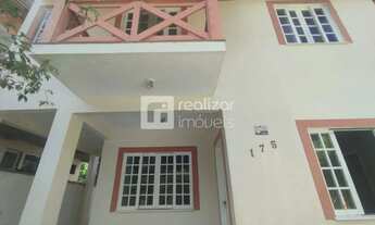 Imagem 2: Casa 4 quartos no bairro Cacupé Florianópolis