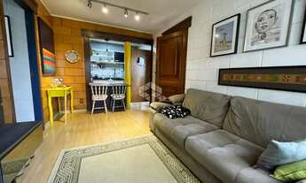 Imagem 5: Apartamento com 2 dormitórios e 2 vagas de garagem cobertas no bairro Tristeza