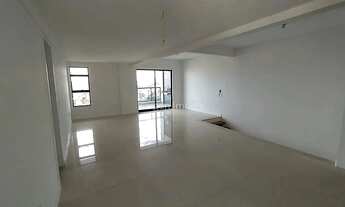 Imagem 2: Cobertura com 4 suítes com 4 vagas de garagem a venda no Bairro Estrela Sul em Juiz de For