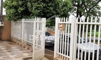 Imagem 2: Casa para Venda em Santo Expedito, -, 2 dormitórios, 1 banheiro, 2 vagas