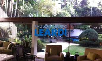 Imagem: SOBRADO - CIDADE JARDIM - SP