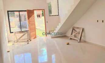 Imagem: Sobrado a venda com 2 quartos sendo 2 Suítes