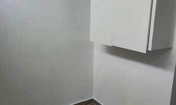 Imagem 6: Alugo apartamento reformado 2 quartos mais uma dependência