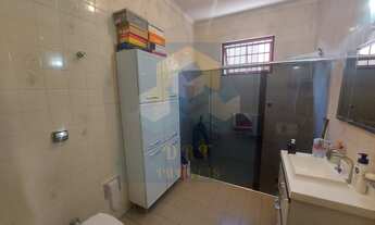 Imagem 7: Casa para venda tem 187 metros quadrados com 4 quartos em Sumarezinho - Ribeirão Preto - S