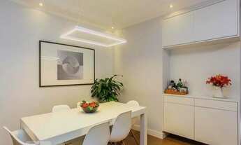 Imagem 3: Apto reformado no Panamby, andar alto, 3 dormitórios sendo 1 suíte, 2 vagas de auto, ar co