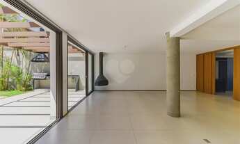 Imagem 6: CASA À VENDA REFORMADA COM 4 QUARTOS, 3 VAGAS EM ALTO DE PINHEIROS