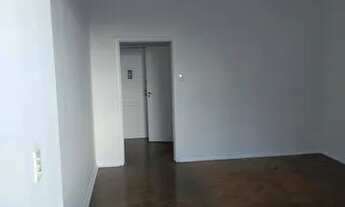 Imagem 2: Apartamento para aluguel possui 74 metros quadrados com 2 quartos em Botafogo - Rio de Jan