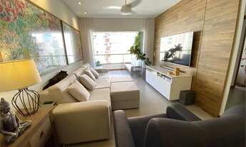 Imagem: 4 quartos com 2 suítes decorado Pq das