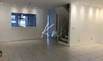 Imagem 3: Casa Duplex com 235m2, composta por 5 quartos,sendo 3 suites condomínio fechado