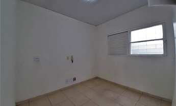 Imagem 7: Casa comercial com 5 ambientes, 2 banheiros e 4 vagas de garagem, prx. Av. Alberto Andaló