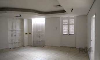 Imagem 3: PORTO ALEGRE - Casa Padrão - Floresta