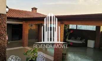 Imagem 2: Apartamento com 60m² em Pinheiros SP com 1 dormitório, 1 banheiro e 1 vaga de garagem