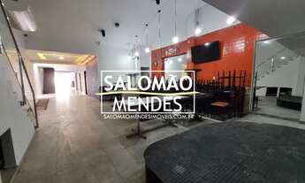 Imagem 4: Imóvel 300m², dois pisos, ótima localização