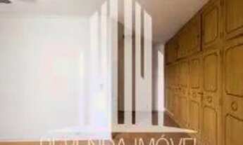 Imagem 2: Sobrado de 212m2, super espaçoso: sala com dois ambientes, copa e cozinha com acesso para