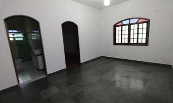 Imagem 5: Sobrado para aluguel possui 180 metros quadrados com 2 quartos