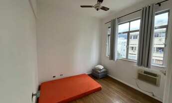 Imagem 4: Charmoso apartamento para aluguel possui 65 m2 com 2 quartos em Ipanema - Rio de Janeiro