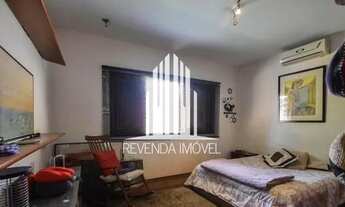 Imagem 2: Casa térrea de 668m² com 5 dormr/3 Suítes, 7 banheiros, 4 vagas em Interlagos