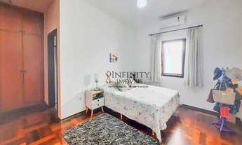 Imagem 7: Casa com 3 Dormitórios, 1 Suíte à venda, 230 m² por R$ 2.000.000,00 - Jardim das Colinas