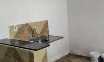 Imagem 2: Casa à Venda em MARANGUAPE, 2 Quartos e excelente localização