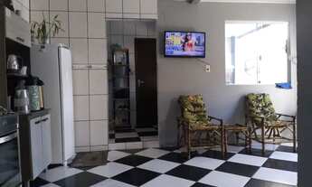 Imagem 5: Hostel casa fechada