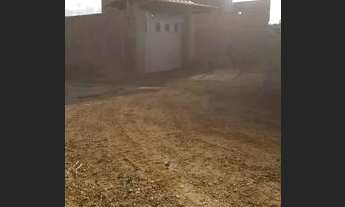 Imagem 6: Casa de andar com piscina