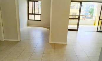 Imagem 2: 4 Quartos, sendo duas suites e um home office , nascente, armários lavabo , dependência