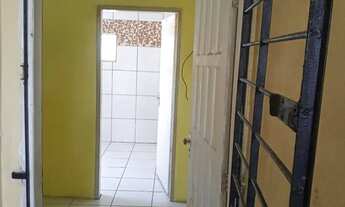 Imagem 6: Alugo kit Net primeiro andar no ibura