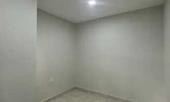 Imagem 5: Grande Oportunidade Casa em Condomínio 2 Quartos Reformada Desocupada Lote 150 metros Cerâ