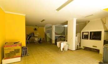 Imagem 3: Casa com piscina