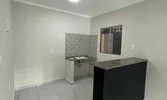 Imagem 3: Grande Oportunidade Casa em Condomínio 2 Quartos Reformada Desocupada Lote 150 metros Cerâ