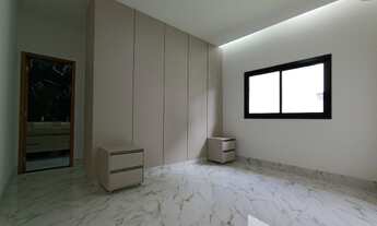 Imagem 6: Excelente Casa Térrea em Condomínio !