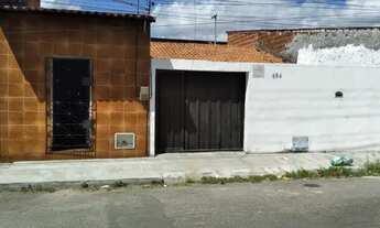 Imagem 2: Casa à venda no Jereissati II