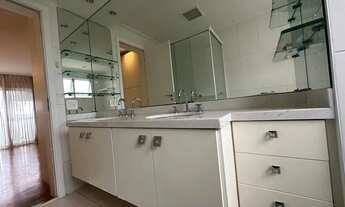 Imagem 7: Apartamento para aluguel e venda com 247 metros quadrados com 3 quartos