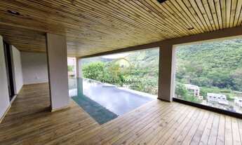 Imagem 2: Casa para venda tem 487 metros quadrados com 4 quartos em Itaipava - Petrópolis - RJ