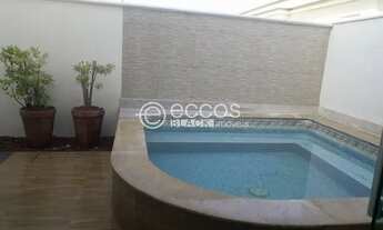 Imagem 3: Casa em condomínio para aluguel, 4 quartos, 3 suítes, 4 vagas, JARDIM DAS PALMEIRAS - Uber