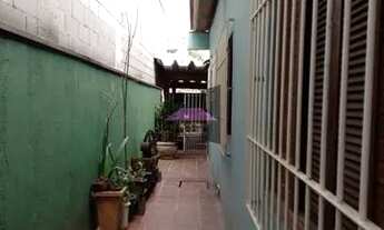 Imagem: Casa com corredor Lateral - 03 dormitórios